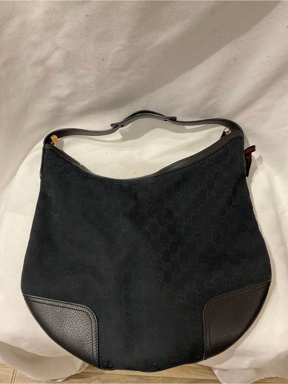 Gucci Bag - Picture 4 of 12